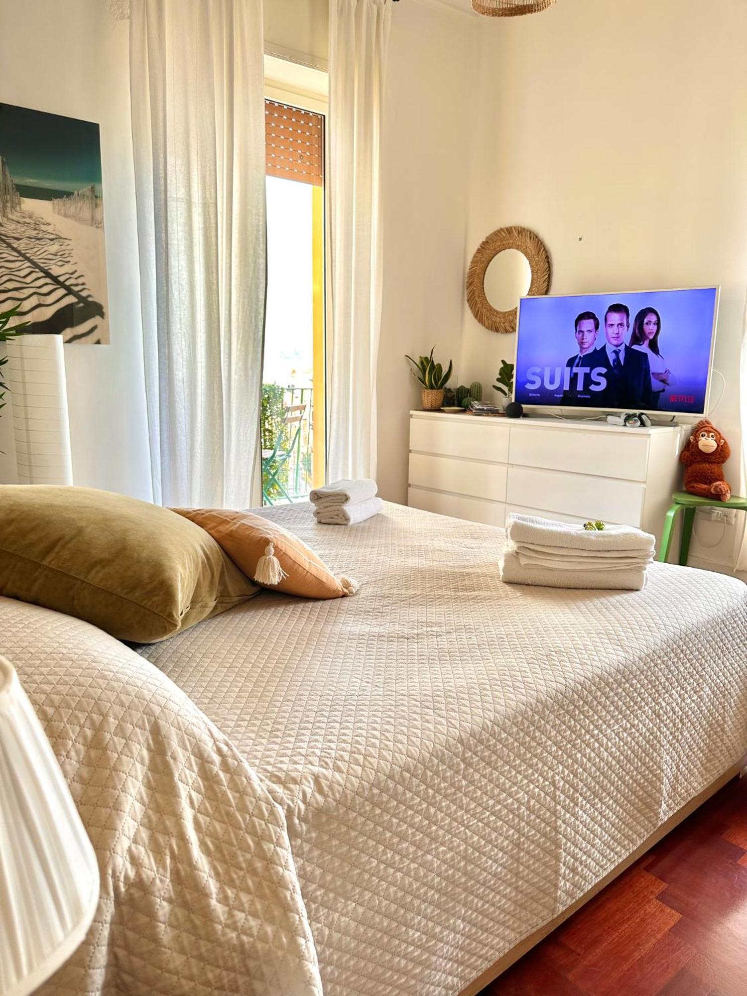 Materdei Apartments เนเปิลส์ ภายนอก รูปภาพ